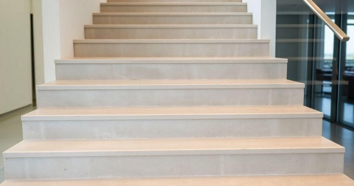 Degrau Pr&eacute; Moldado: Praticidade e Estilo