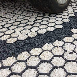 Piso cimentício permeável Piso cimentício permeável
