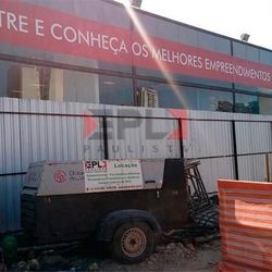 Aluguel de compactador com placa vibratória para obras