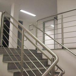 Corrimão de alumínio em Osasco Corrimão de alumínio em Osasco