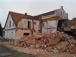 empresa de demolição de casas