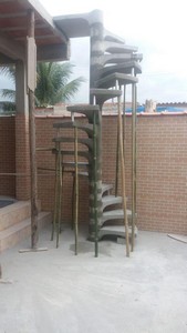 escada caracol de concreto pré moldado preço