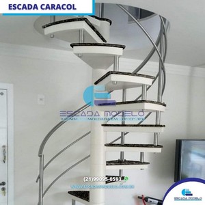 escada caracol interna