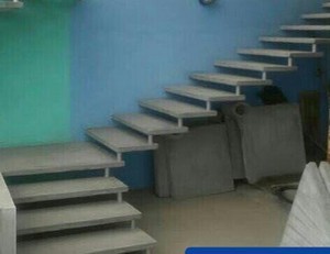 escada em l com viga central